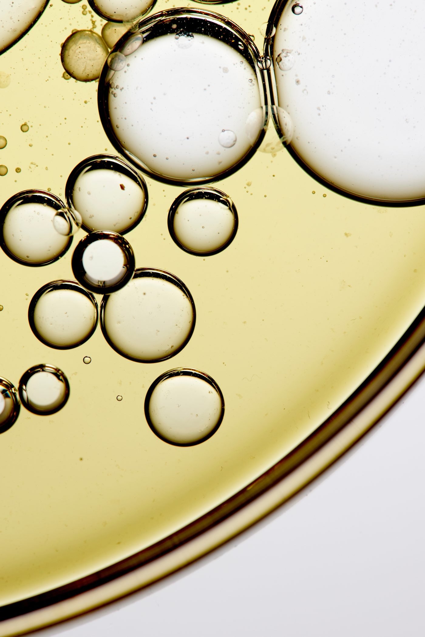 Illustration de la régénération de la peau par nanofat – chirurgie esthétique Dr Smarrito